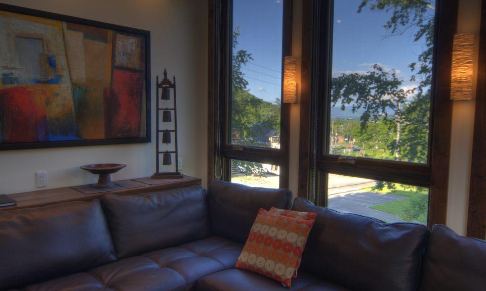 Niseko Accommodation Mangetsu Lodge 9