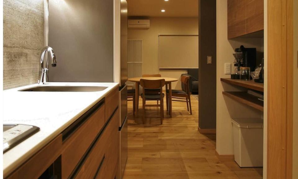M House