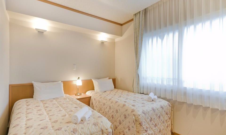 Niseko Accommodation Mountainside Palace 2