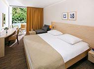 Valamar zaghreb -Standard double room + couch - parkview.jpg