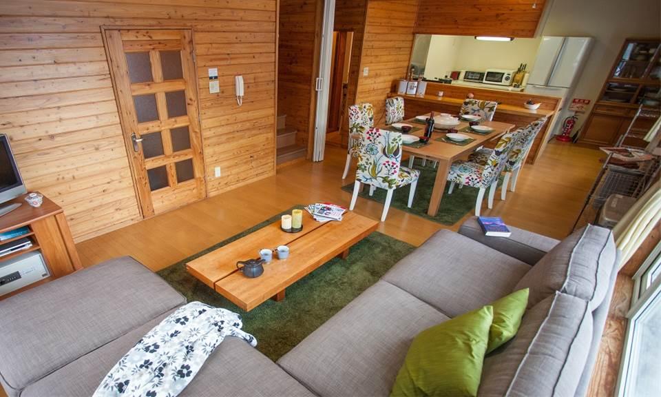Niseko Accommodation Powder Cottage 3