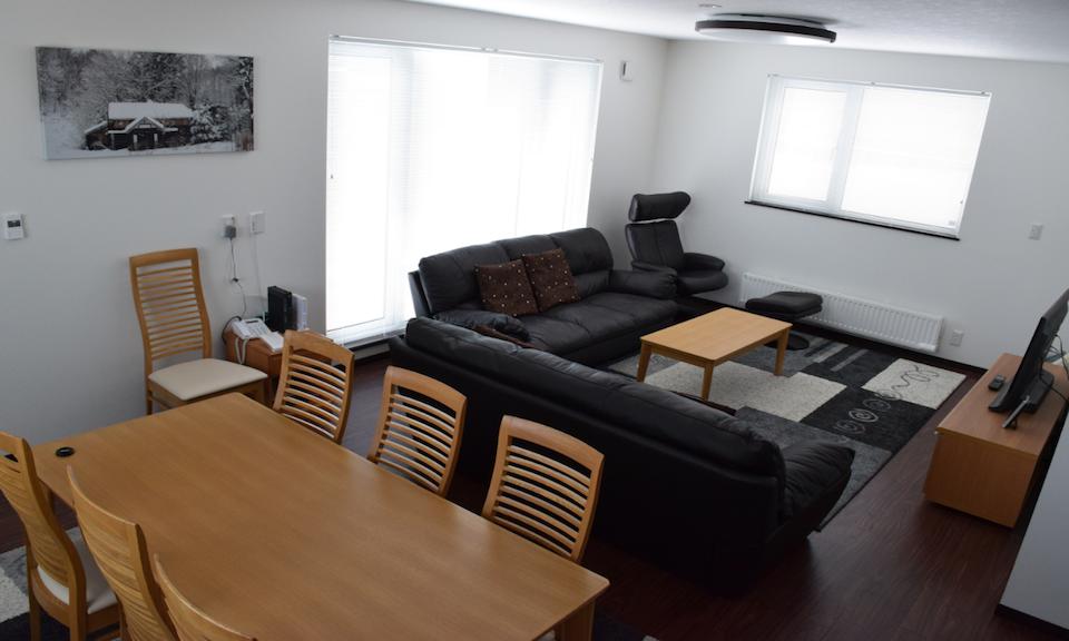 Furano Accommodation Momiji House 4
